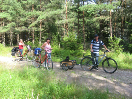 Sommarhälsning från Betty med familj